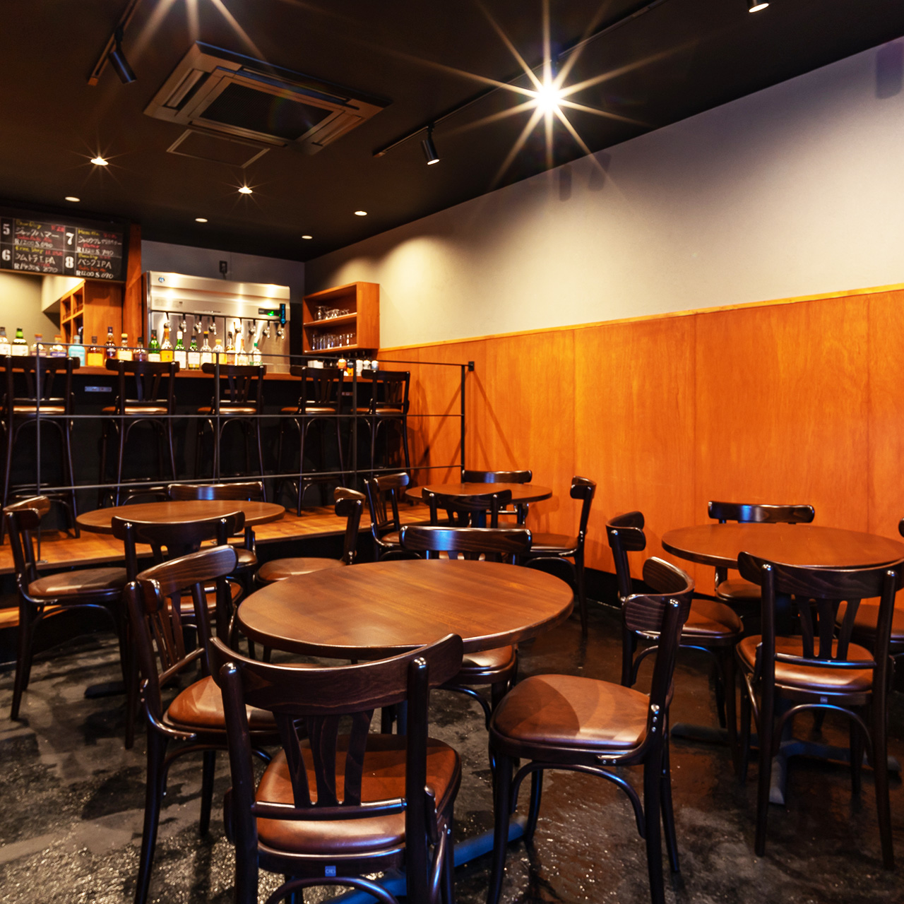 beer bar greedy 写真3