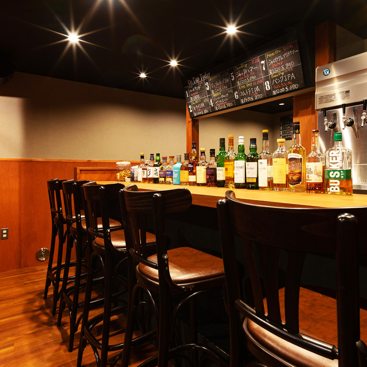 beer bar greedy 写真5